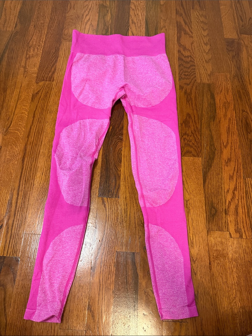 Women’s Hot Pink Seamless Leggings with Contrast Knees